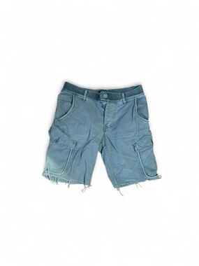 Casual Men's Light Blue Cargo Shorts with Utility Pockets